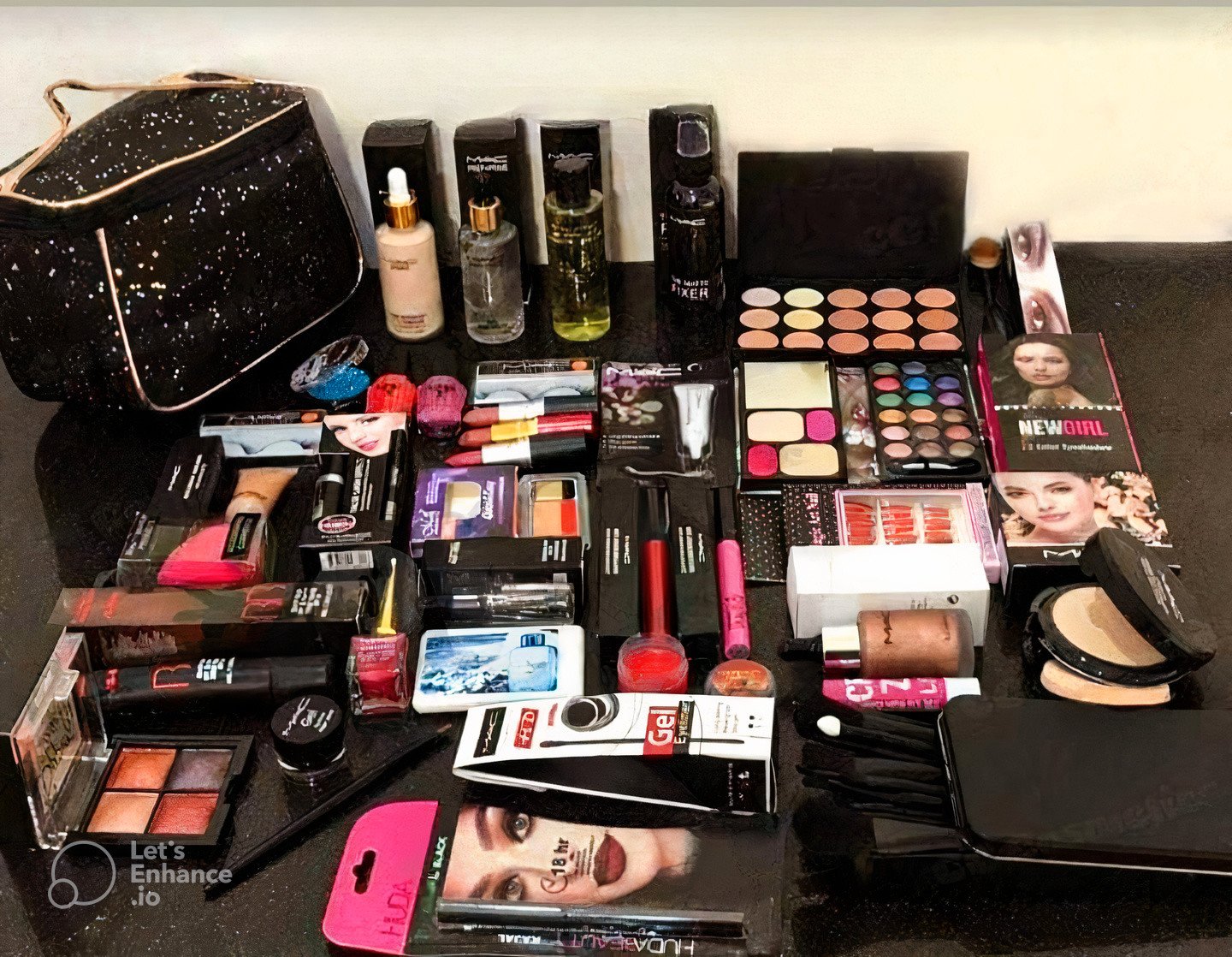 Oro-Mac Professional Beauty Combo Kit -Eyeshadow,Foundation,Concealer,Primer,Lipstick,(Makeup Brush  Pc-12),Eyeliner,Mascara,Eyebrow Pencil,Kajal,Loose  Powder,Eyelashes,Washable Blender Sponge Set Of 16 : Amazon.in: Beauty